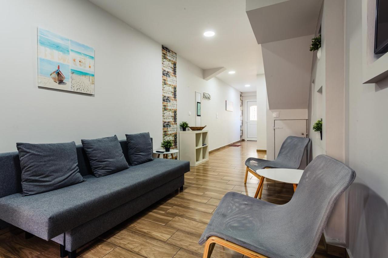 Citysea Fusion, Elegant Gem Minutes From The Beach Kalamata Exteriér fotografie