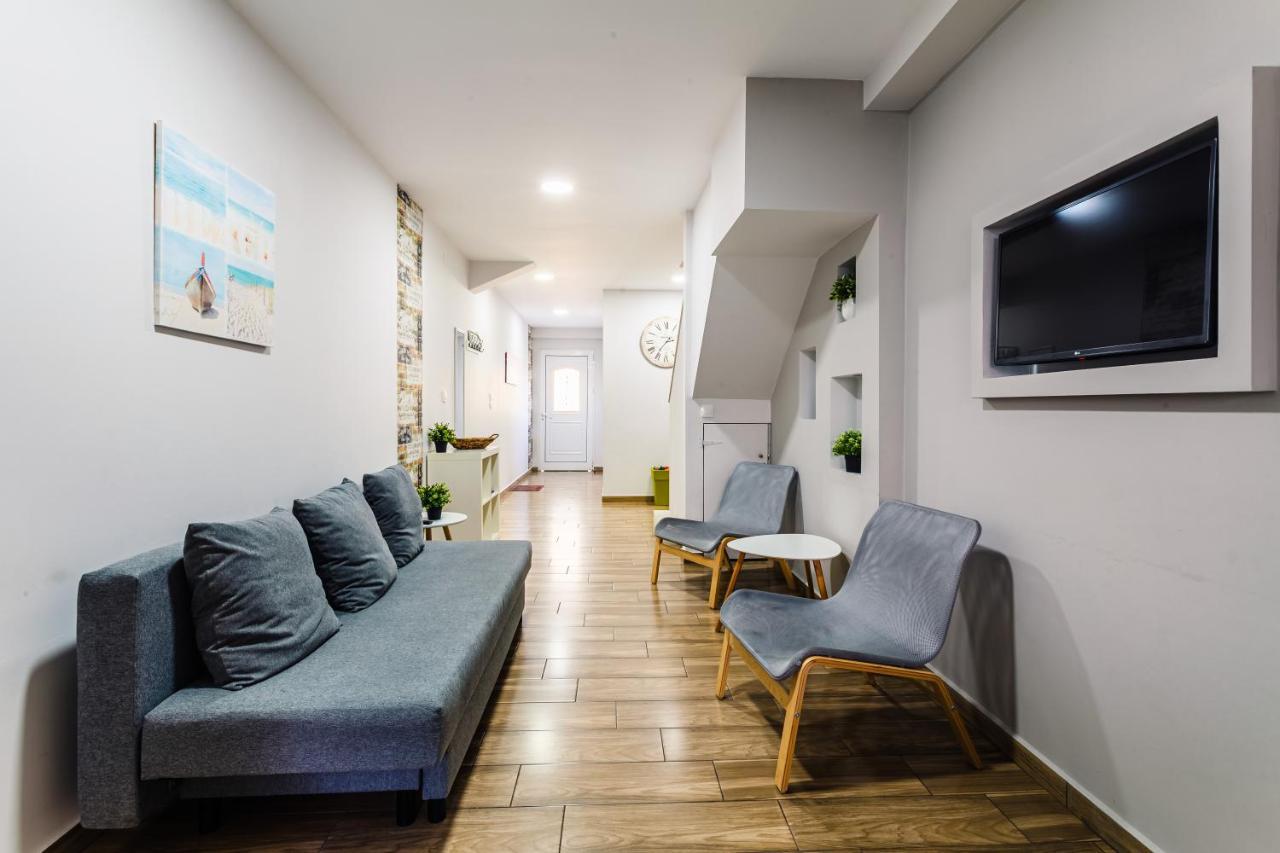 Citysea Fusion, Elegant Gem Minutes From The Beach Kalamata Exteriér fotografie