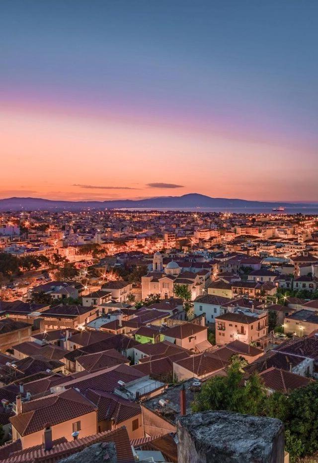 Citysea Fusion, Elegant Gem Minutes From The Beach Kalamata Exteriér fotografie